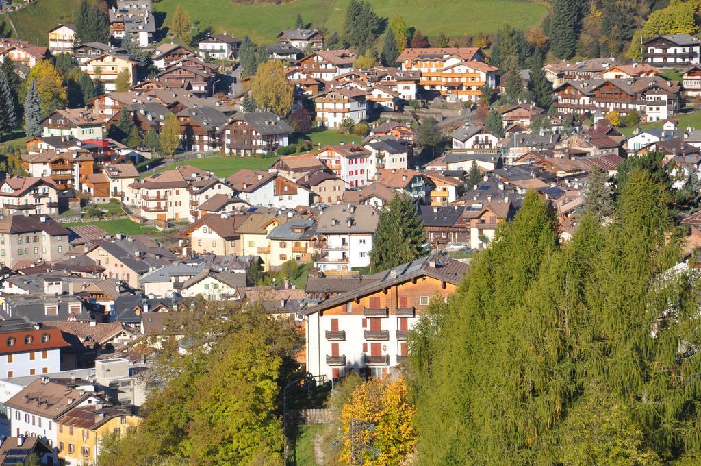 Alpenlife Hotel Someda Моэна Экстерьер фото